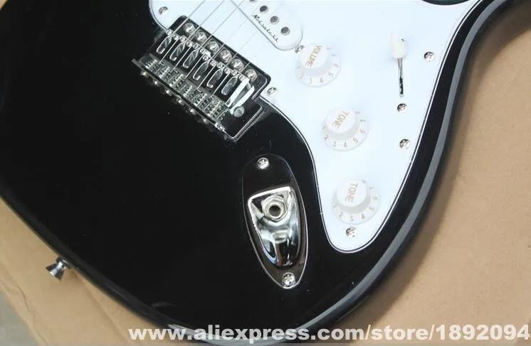 Lisa Music 2018 New Eric Clapton Signature BLACK Guitarra Maple fretboard electric guitar free shipping | Спорт и развлечения