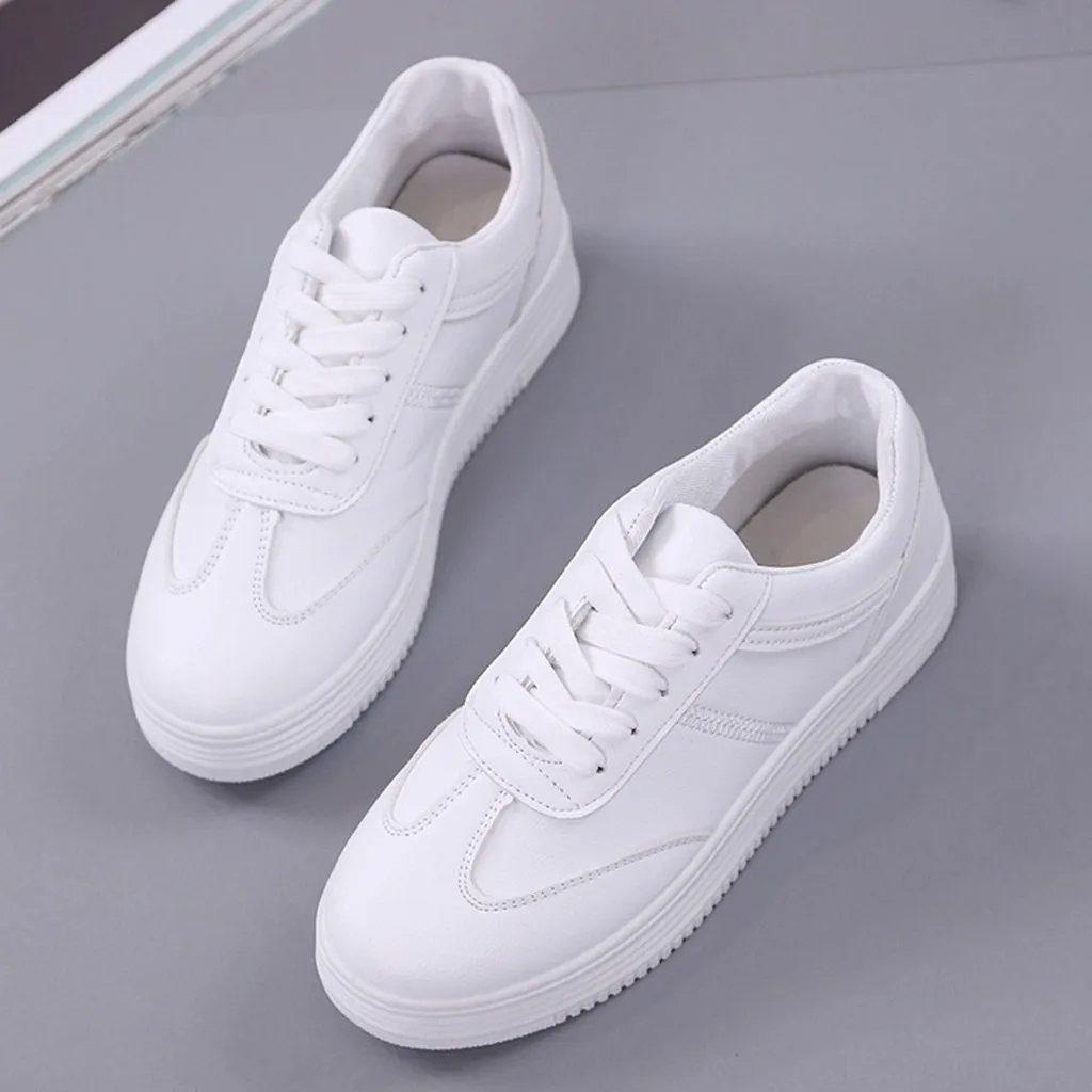 Белые кроссовки для женщин Классическая маленькая белая обувь на толстой