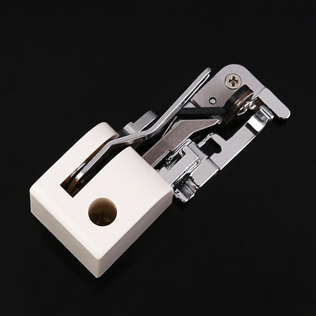 1Pc Side Cutter Overlock Sewing Machine Quilting Walking Guide Even Feet Foot Presser Attachment | Дом и сад