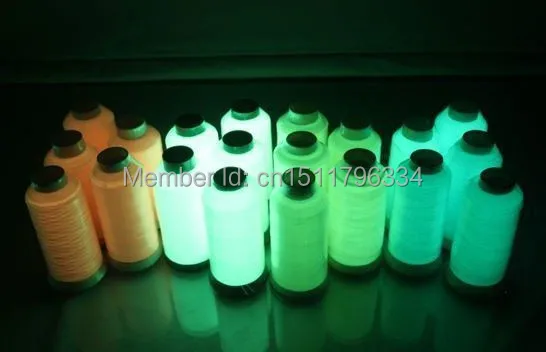 Популярный бренд Simthread 5 цветов 2500Y светится в темноте нить с 1 белой полиэфирной