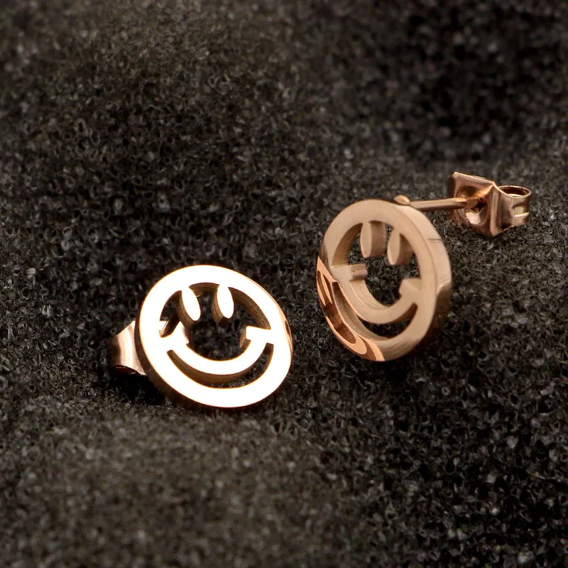 Серьги-гвоздики Martick в симпатичном стиле для маленькой девочки ажурные ювелирные