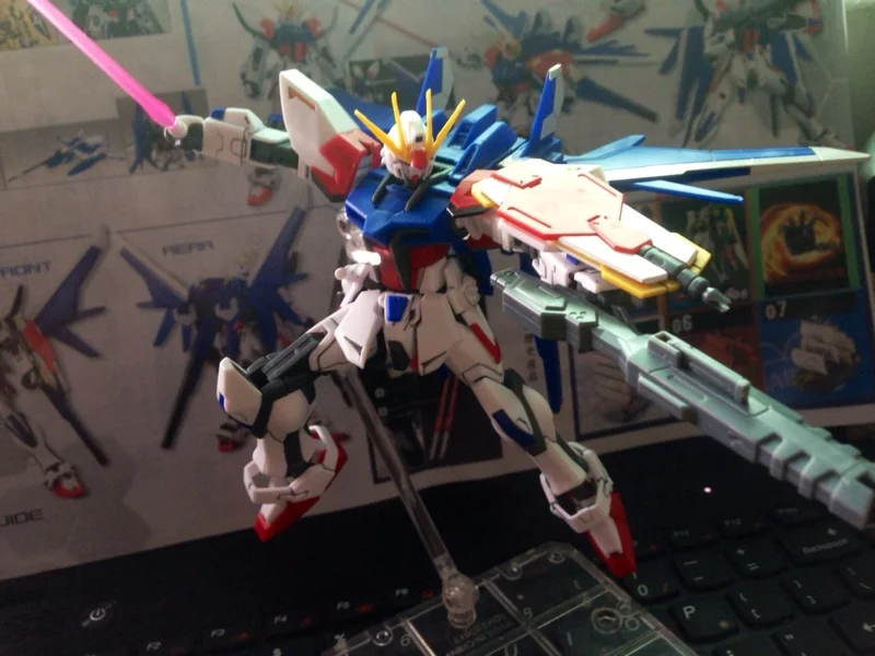 Фигурка HUIYAN 1/144 HG Build Strike Gundam в полной посылка вке пластиковая модель наборы