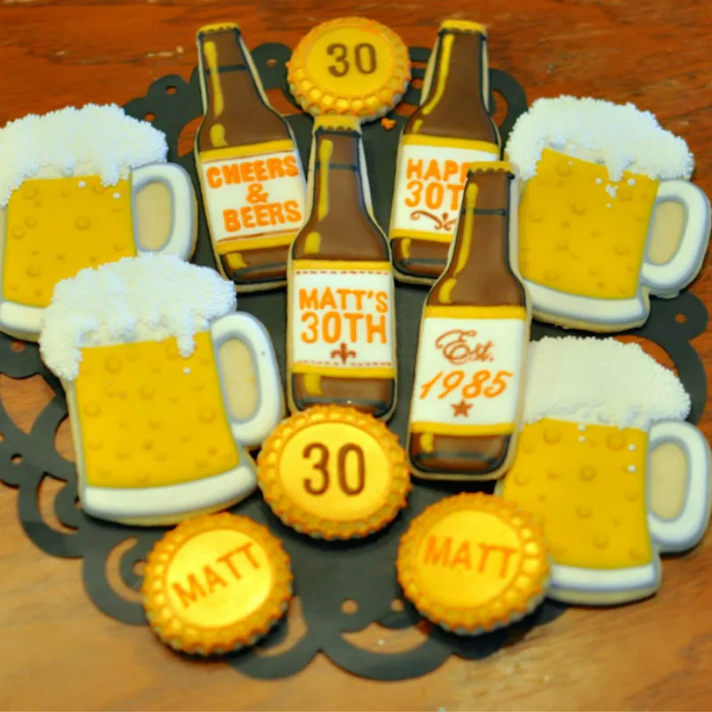 KENIAO Oktoberfest Beer Cookie Cutter For Party Bottle Biscuit / Fondant Bread - 3.8 x 11.1 cm Stainless Steel | Дом и сад