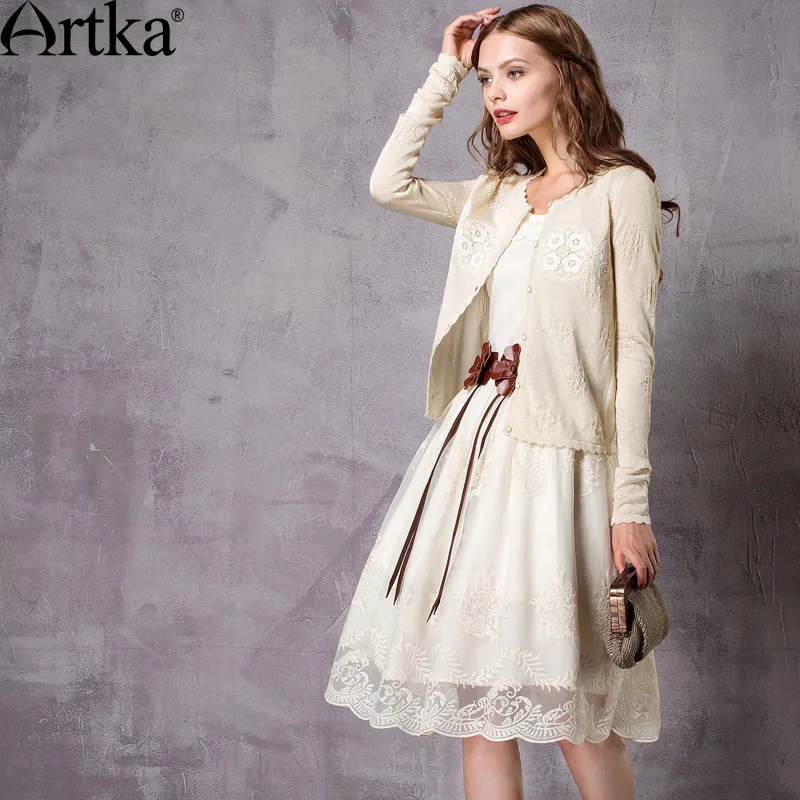 ARTKA женский осенний бежевый жаккардовый кардиган с вышивкой винтажный
