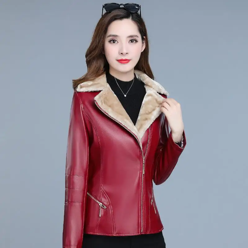 Short plus velvet leather jacket female winter Slim artificial leather jacket autumn warm doudoune femme hiver Plus size