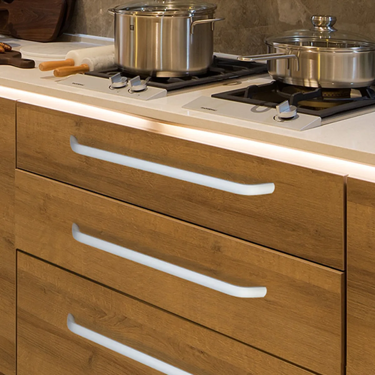 Обувной шкаф с ручками ящик золотой ручкой современный минималистичный