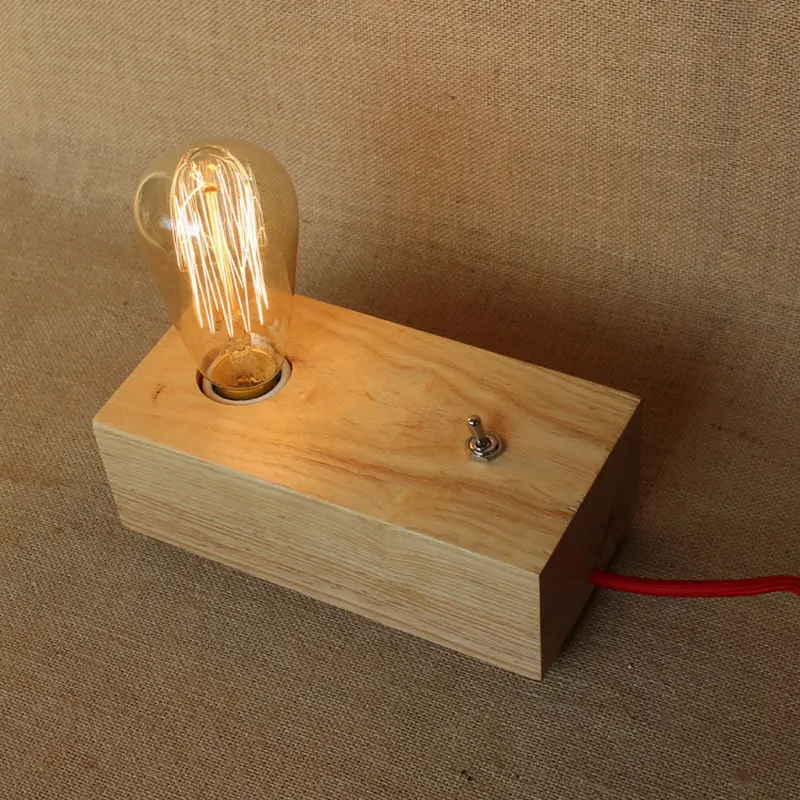 Современная стильная настольная лампа из натурального дерева для