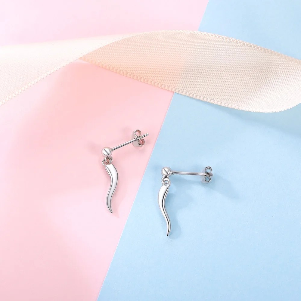 SILVERCUTE итальянский Рог серьги гвоздики для женщин 925 стерлингового серебра