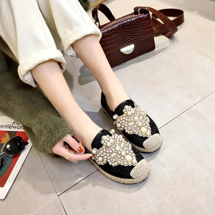 Женская Повседневная модная обувь с перламутровыми кристаллами и кружевом