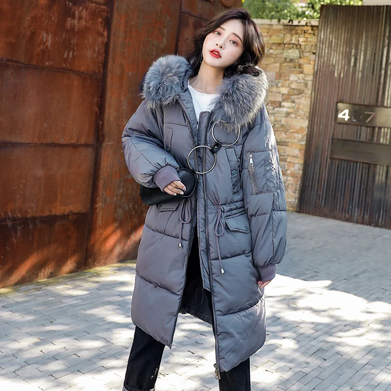 Женская зимняя парка на белом утином пуху большая куртка с капюшоном и