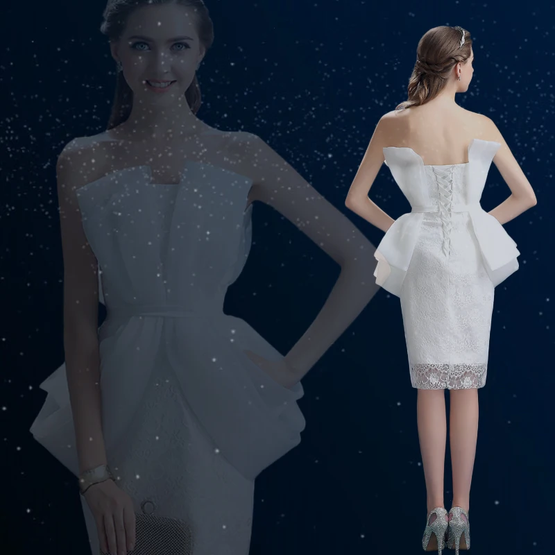 Соблазнительное прямое атласное платье до колена с открытыми плечами и