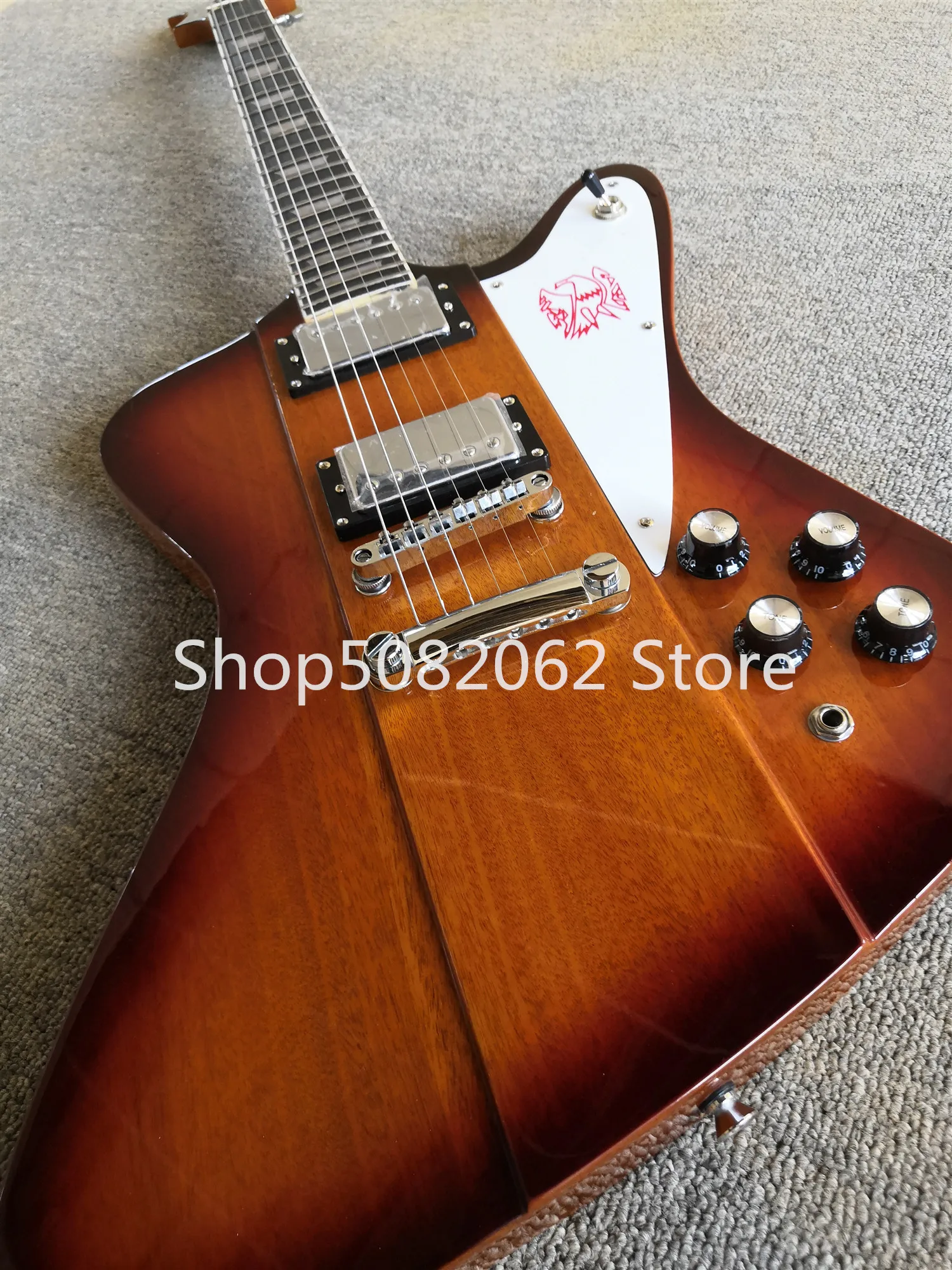 На заказ Sunburst Fire bird электрогитара HH звукосниматели хромовые аппараты. Индивидуальные! Y-15