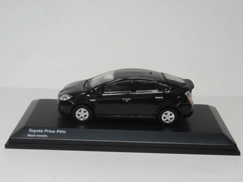Кио sho 1: 64 Toyota prius PHV издание в твердой обложке черный бутик сплава автомобиля игрушки для детей дети игрушки модель оригинальная посылка