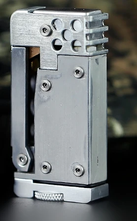 Брендовая Ретро старомодная Военная Зажигалка оригинальная из алюминиевого сплава панк керосиновая зажигалка с заклепками