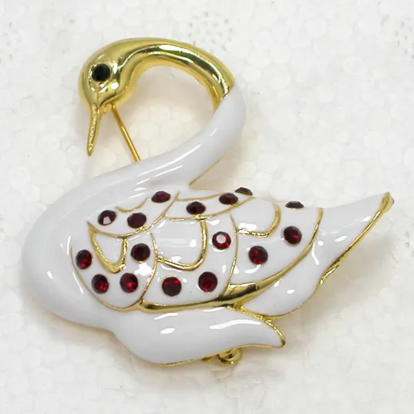 

Red Rhinestone Enamel Swan Pin brooches pin C427 C2