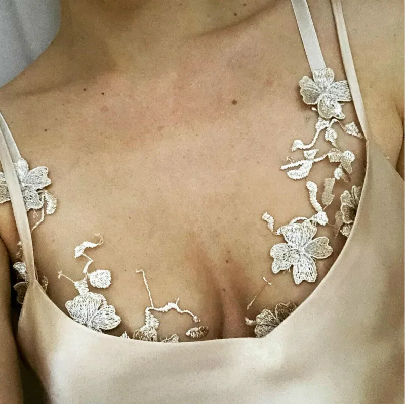 Сексуальные женские кружевные с цветочным узором Bralette коплект бюстгалтер и трусы нижнее белье Мягкие Цветы сексуальный бюстгальтер набор
