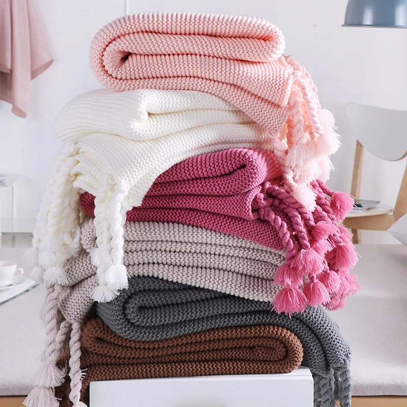 

New Nordic Style 130*170cm Pink Plaids Casual Knitted Blankets with Tassel koc narzuta Blankets for Beds Sofa Cover Decoration