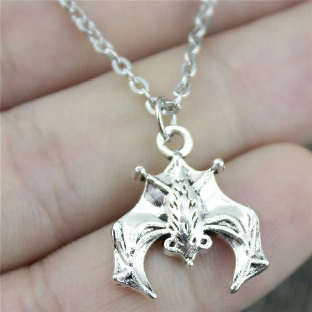Dropshipping Welcome 20x17mm Hang Upside Down Bat Pendant Necklace 2 Colors Silver Plated Antique Bronze Color Necklace|Ожерелья с