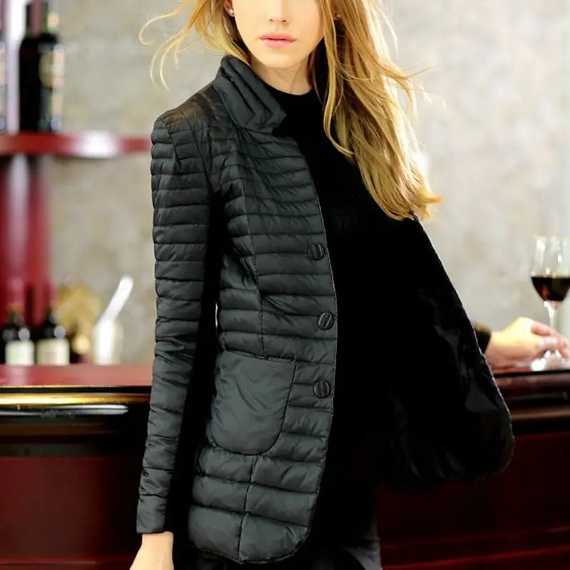 Бесплатная доставка новинка 2017 Женская приталенная стеганая куртка с воротником