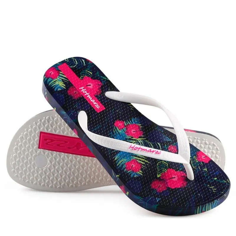 Женские пляжные шлепанцы на плоской подошве с цветочным узором лето