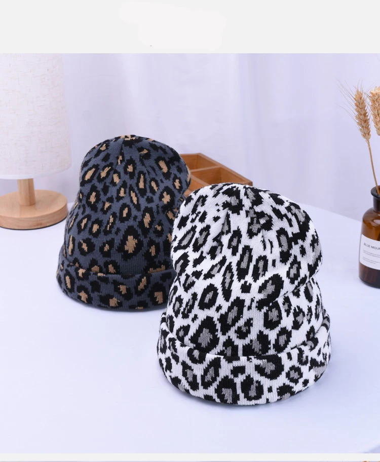 new Women Knitted Hat women Cap Autumn Winter ladies' Hats Caps Print Leopard Warm Skullies Beanies Winter Female Hat