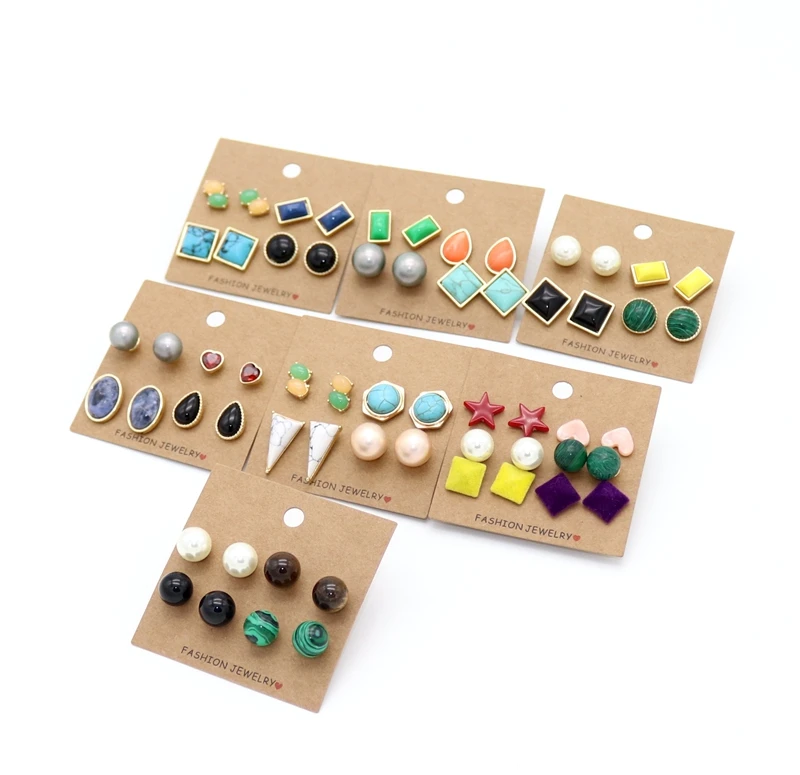 Набор ярких цветов различные серьги-гвоздики и капли воды милые маленькие серьги