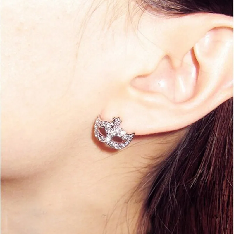 

Full Rhinestones Magic Mask Stud Earrings Stylish Earrings for women 4ED23