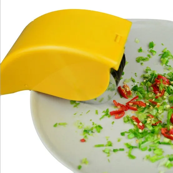 1 шт. роликовые ролики мясорубки травяные ручные резак для скальона лезвие из