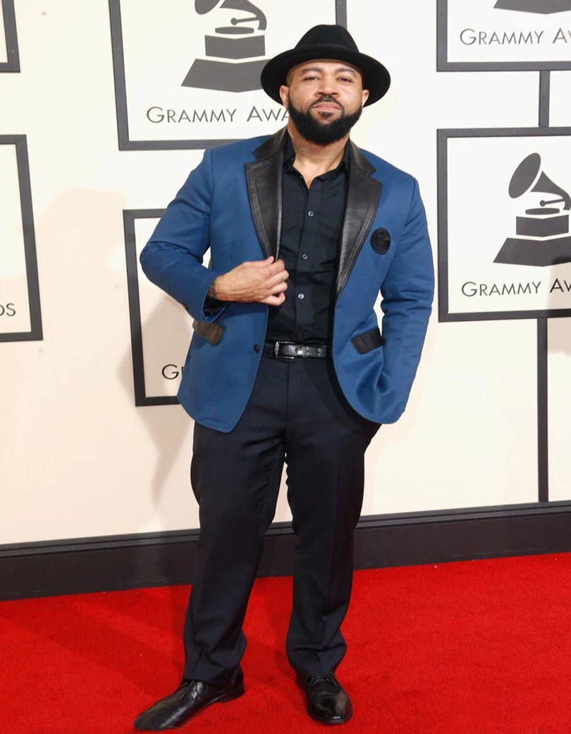 58th Grammy Awards красный ковер знаменитости платья 2019 Жених Смокинги Женихи мужские