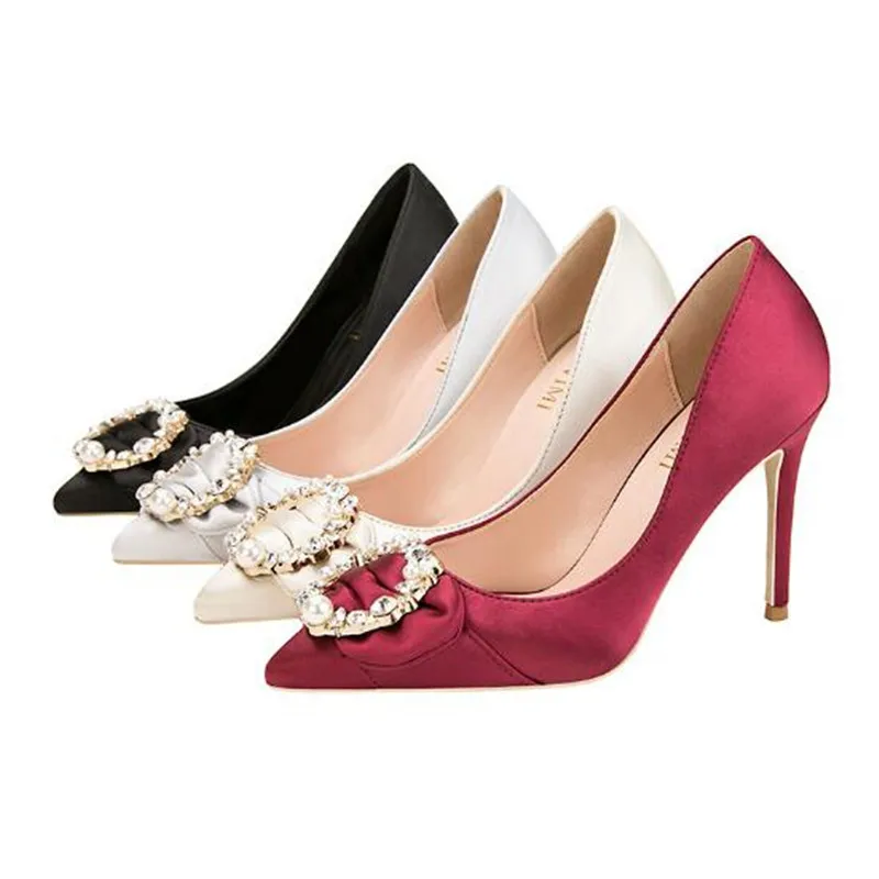 2019 Стразы шелковые женские туфли лодочки элегантные привлекательные на высоком