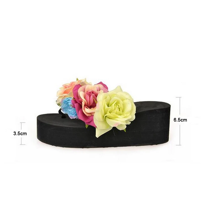 Женские шлепанцы на танкетке сланцы с жемчугом и цветами удобная Пляжная обувь