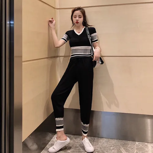 Женский спортивный костюм в полоску повседневный трикотажный комплект из 2