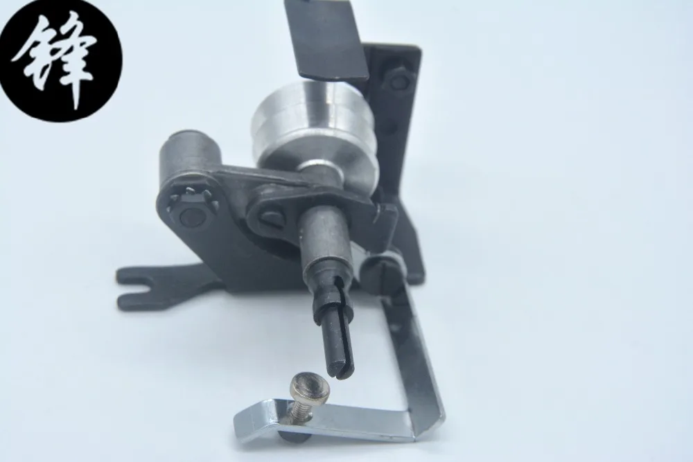 Для Juki 1850 lockstitch бартачинг машина используется намотчик резьбы сделать нижнюю