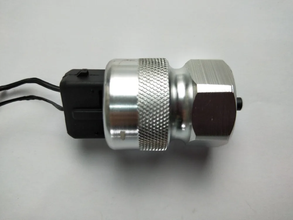 

SMD 2PCS 12 months guarantee electronic speed sensor 3836N-010 FOR New 153 Small overlord