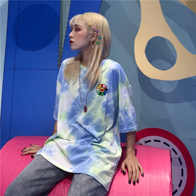 Модная футболка женская летняя одежда корейский стиль Ulzzang Harajuku Цветочные Emboridery галстук окрашенная Футболка женская Повседневная рубашка Топ