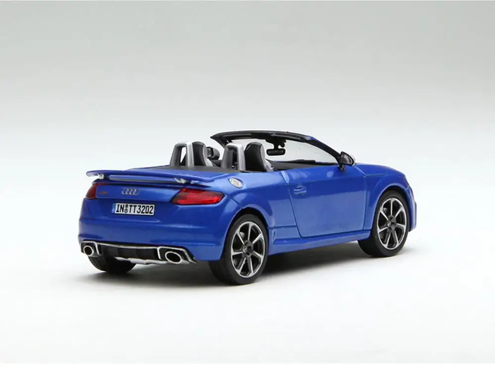 1/43 Audi TT RS Roadster литая машина Модель Коллекционная игрушка