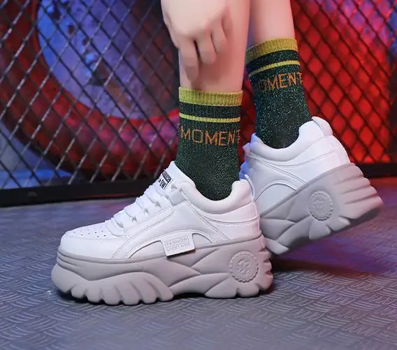 New Women casual shoes Thick bottom Sneakers Fashion Vulcanize Shoes Woman Leather Platform Shoes Women Chaussure Femme