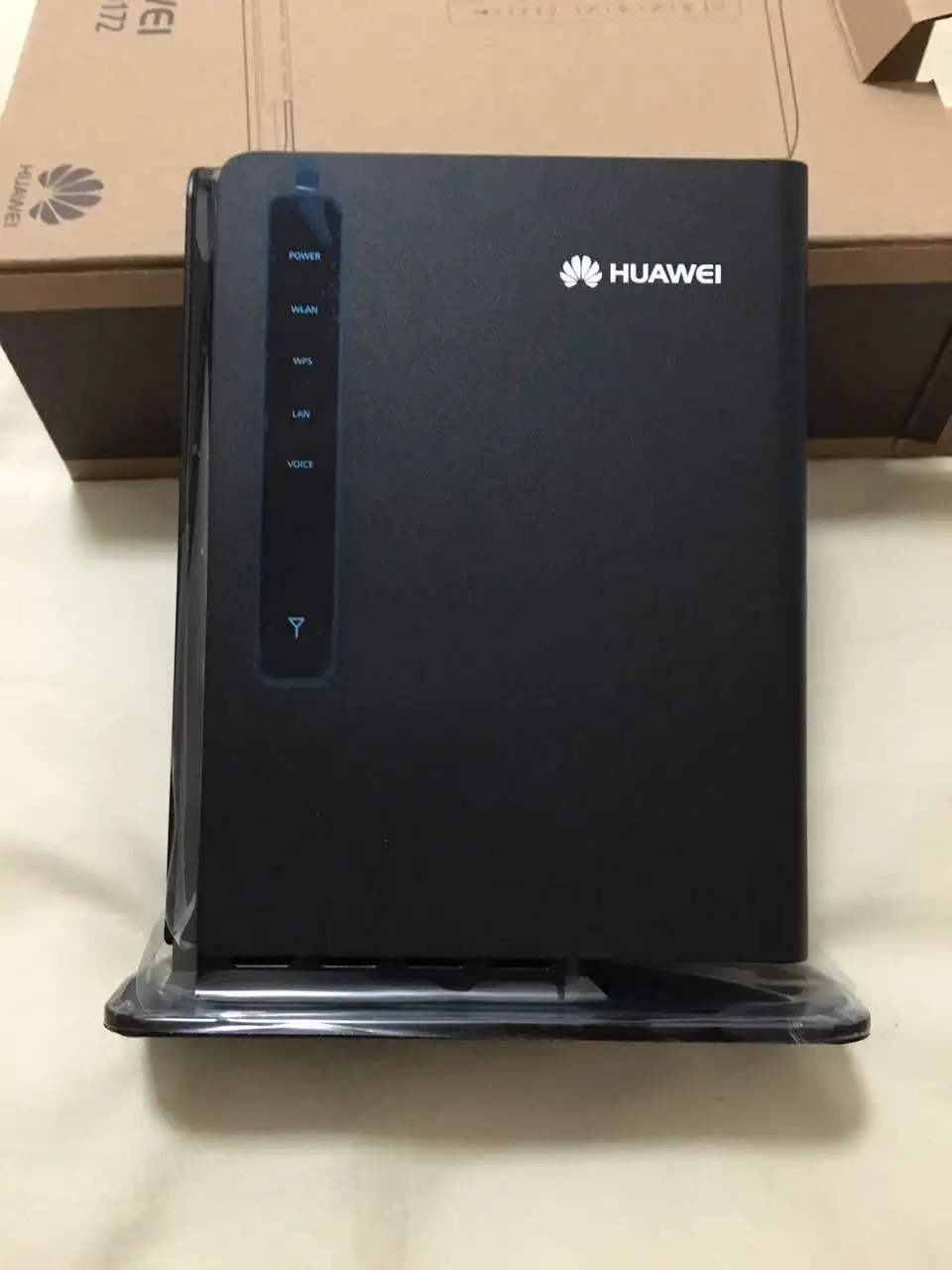 Беспроводной маршрутизатор Huawei LTE FDD850/2600 МГц Band 5/Band 7 1900/2100 850/ CPE для мобильных