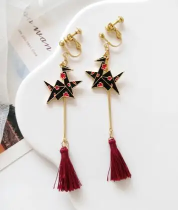 red clip earring Timlee E236 Новые простые серьги с бумажным журавлем оригами птица кисточки металлические длинные висячие серьги Модные аксессуары - Окраска металла: red clip earring