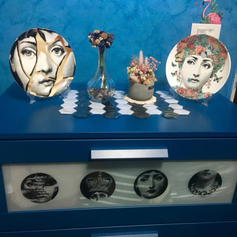 Прозрачные декоративные наклейки на стену Fornasetti, качественные отделенные круглые обои для декора ванной комнаты, 10 шт