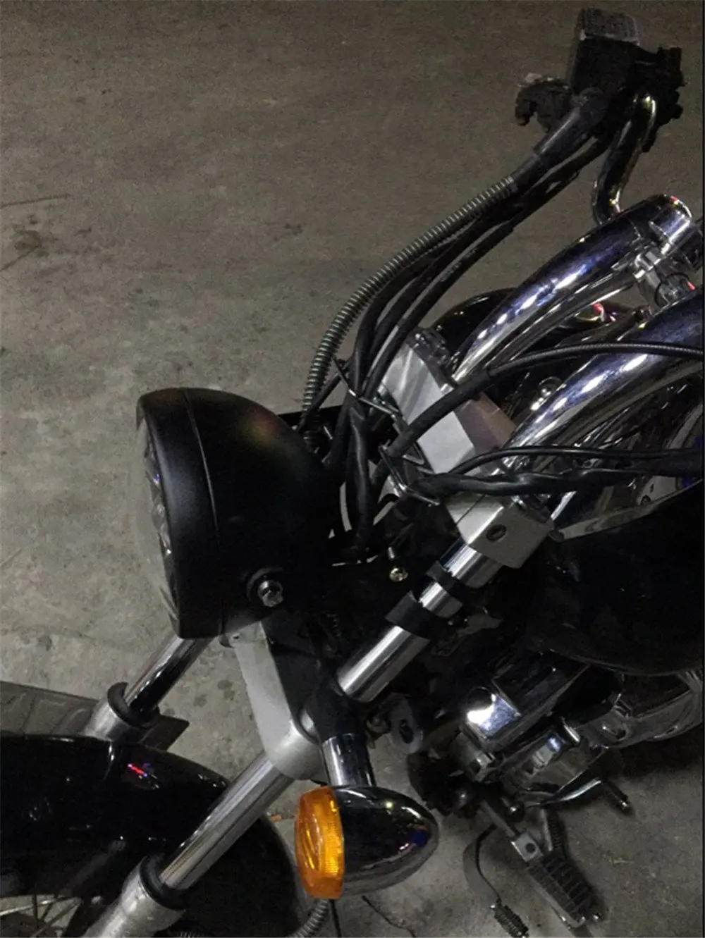 Черная светодиодная фара 5 75 дюйма с черным кронштейном для мотоцикла Honda Shadow Suzuki