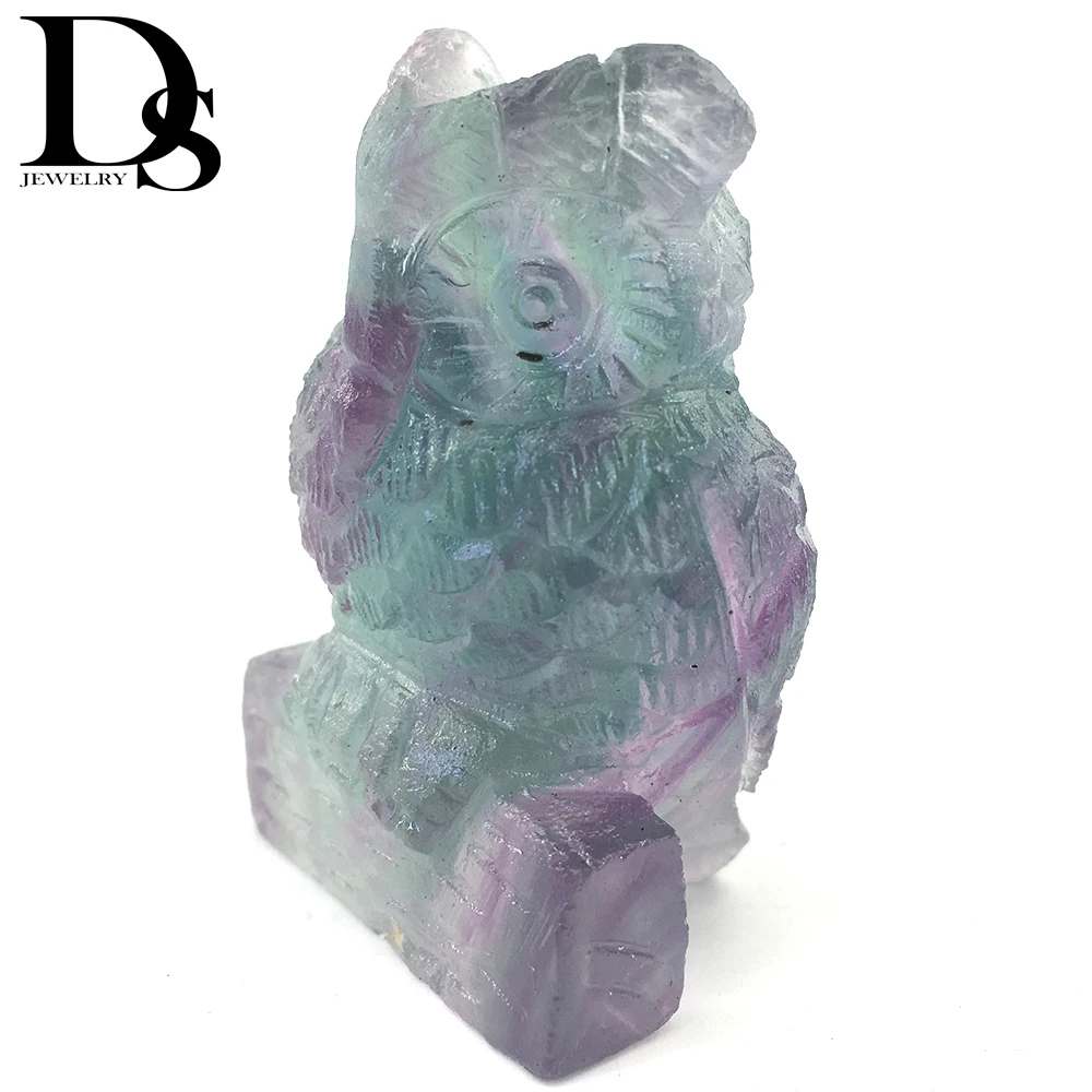 2 &quotфигурка из натурального радужного флюорита с кристаллами резная кварцевая