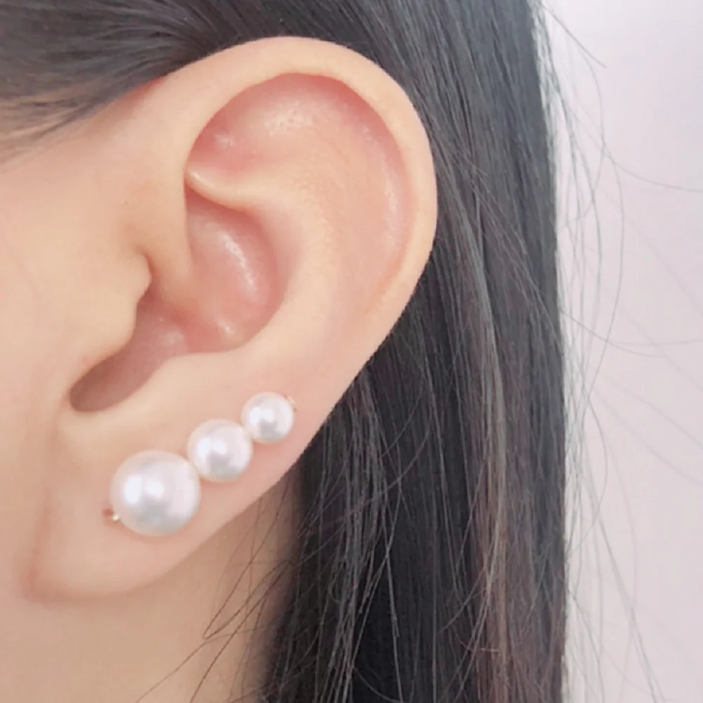 

Domino Handmade Pearl Ear Clip Unique Earrings Fashion Earring Minimalist Delicate Gift