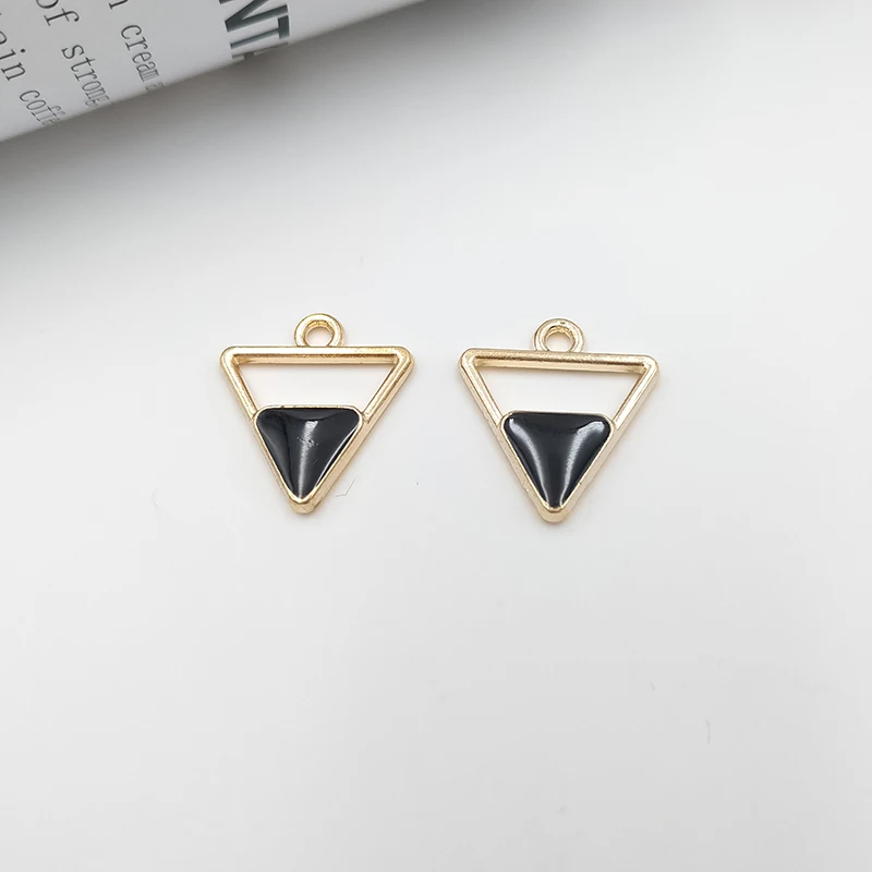 10pcs DIY Triangle Simple Alloy Jewelry Accessories alloy accessories pendant dripping oil bracelet necklace headdress B03 | Украшения и