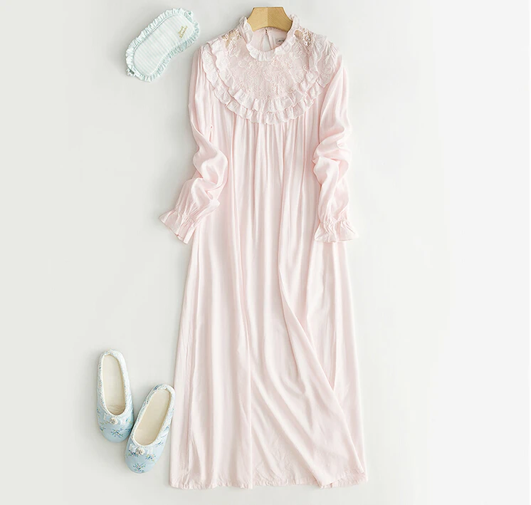 Бесплатная доставка новинка 2015 осенняя Женская длинная бежевая и розовая ночная