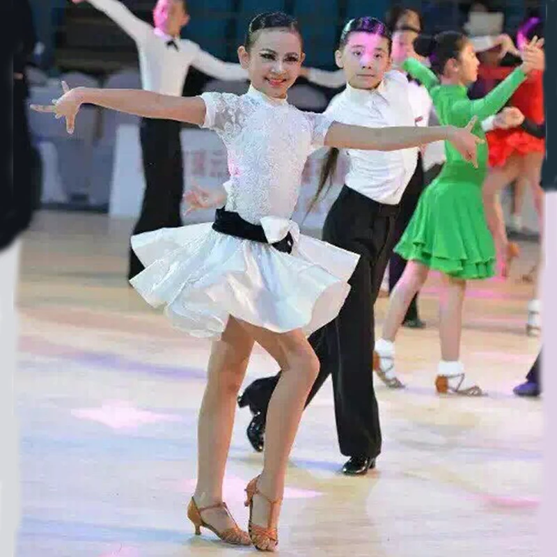 

Girls short Sleeves Standard Latin Competition Dress Children Modern Dance Ballroom Salsa Rumba Tango Samba Cha Cha Costumes
