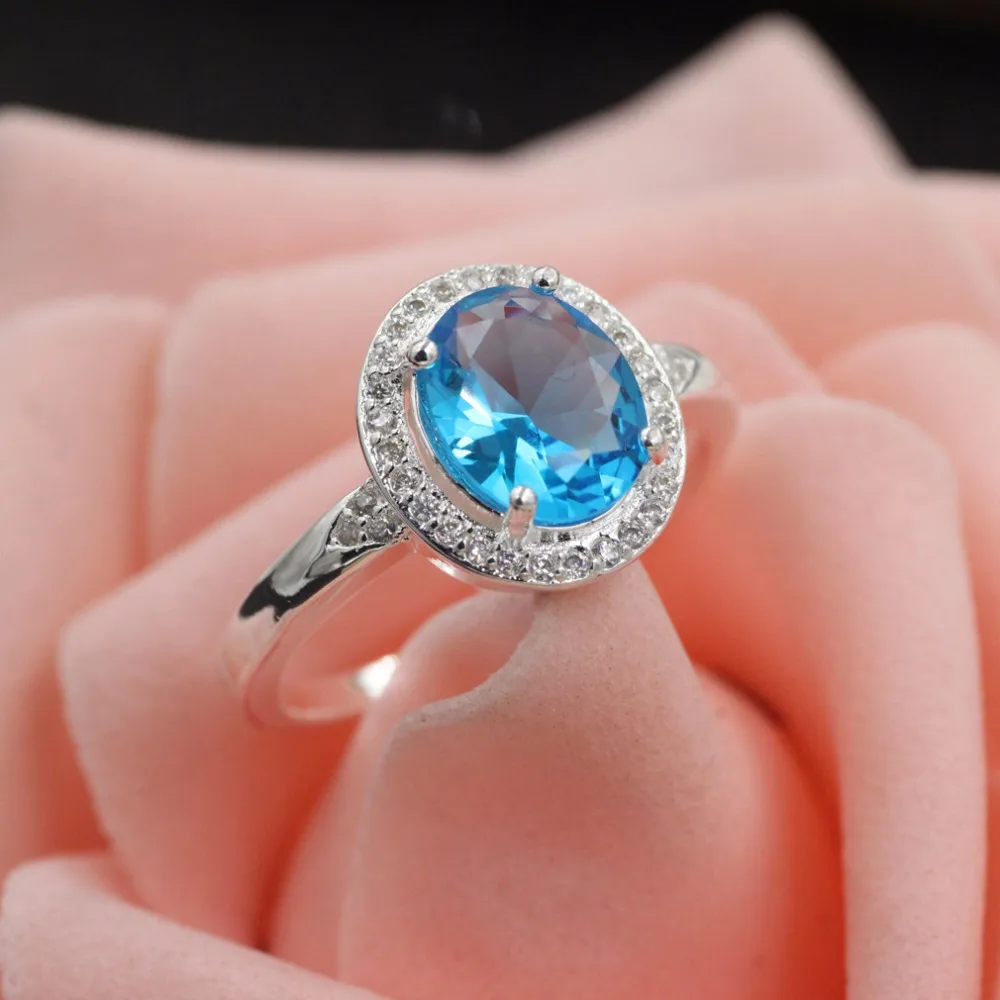 Женское кольцо из серебра 925 пробы с фианитами | Украшения и аксессуары