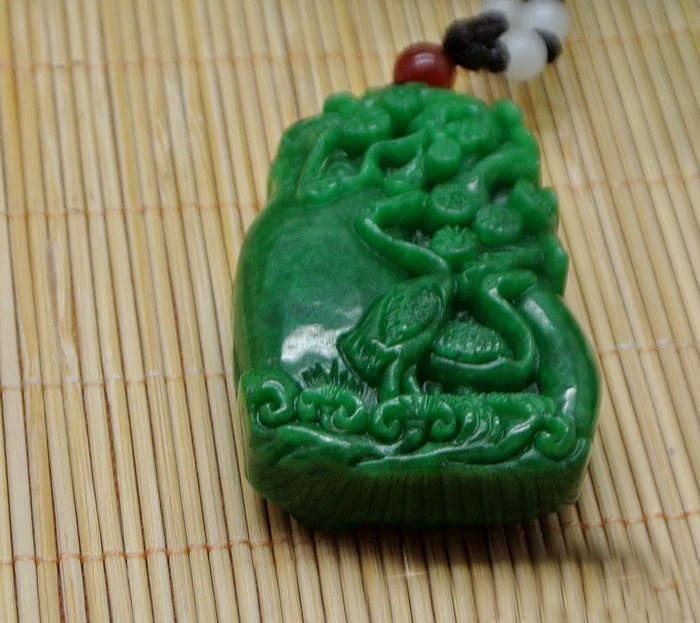 

Genuine natural Burmese stone pendant carved crane and pine pendant men and women jewelry JADES jewelry beads