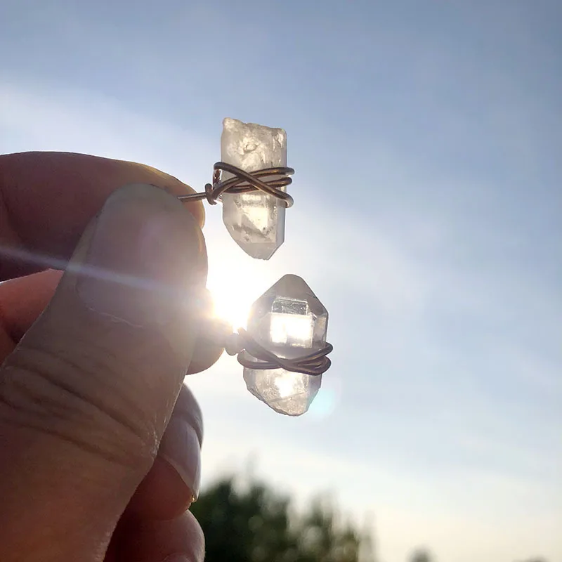 Popular Fashion Irregular Clear Crystal Quartz Natural Raw Stone Stud Earrings Handmade For Women Jewelry Z4 | Украшения и