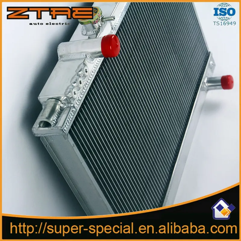 Высококачественный новый гоночный алюминиевый автомобильный радиатор для
